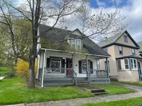 5 Harrington Ave, Cortland, NY 13045