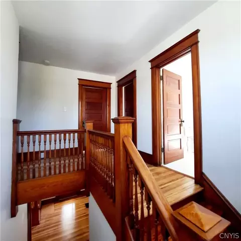 60 Seneca Ave, Oneida, NY 13421 photo 27