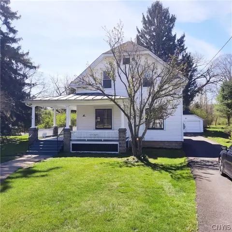 60 Seneca Ave, Oneida, NY 13421 photo 2