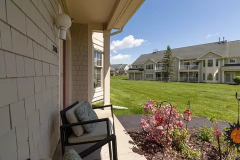 2406 Pipers Ct, Lysander, NY 13027 photo 32