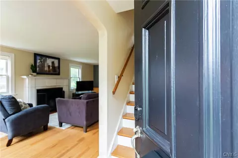 609 Sycamore Ter, Syracuse, NY 13214 photo 5