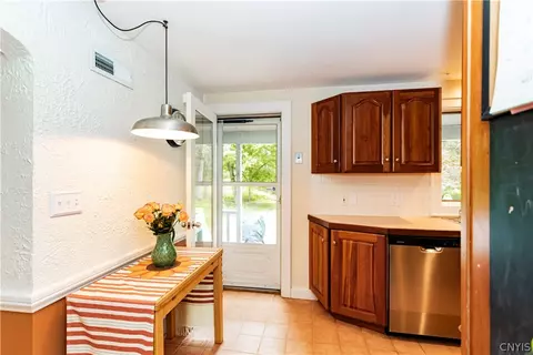 609 Sycamore Ter, Syracuse, NY 13214 photo 22