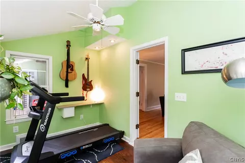 609 Sycamore Ter, Syracuse, NY 13214 photo 14
