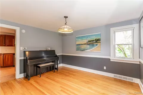 609 Sycamore Ter, Syracuse, NY 13214 photo 15