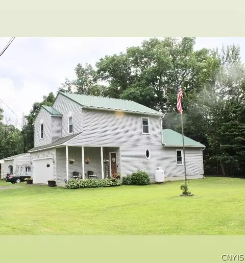 120 Drive 13 Dr, Vienna, NY 13042
