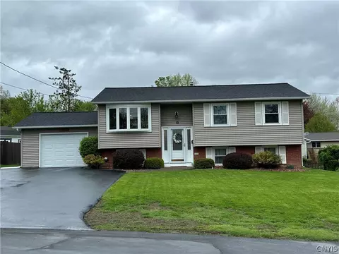 13 Limekiln Rd, Whitestown, NY 13492