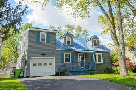 417 Brookfield Rd, Salina, NY 13211