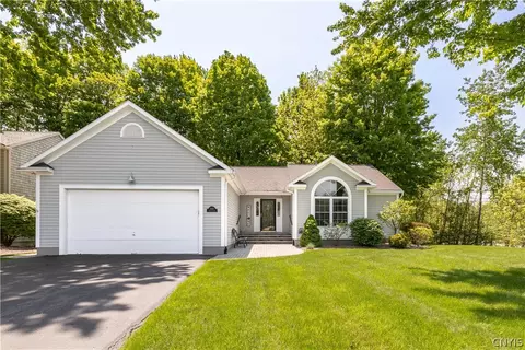 2010 Esprit Glade, Lysander, NY 13027