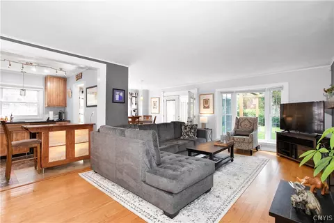 2102 Euclid Ave, Syracuse, NY 13224 photo 6