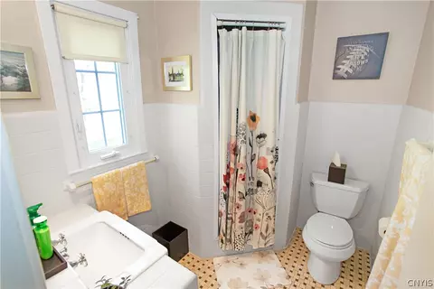 2102 Euclid Ave, Syracuse, NY 13224 photo 31