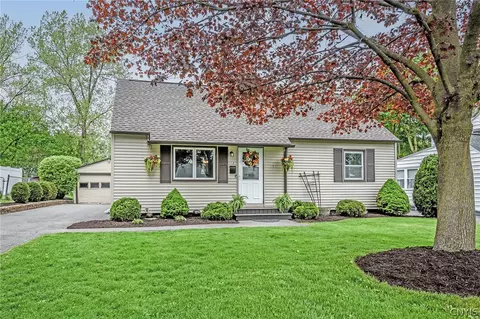 112 Skyview, Syracuse, NY 13219