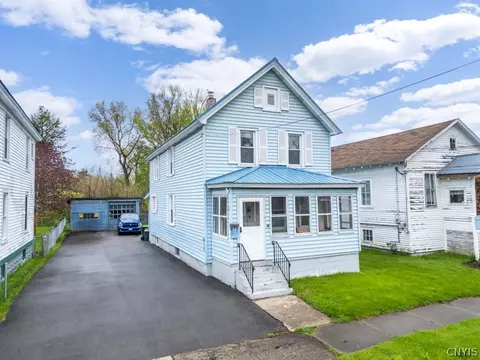 231 E Steele St, Herkimer, NY 13350 photo 2