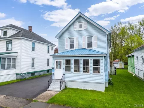 231 E Steele St, Herkimer, NY 13350 photo 3