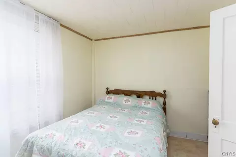 231 E Steele St, Herkimer, NY 13350 photo 10