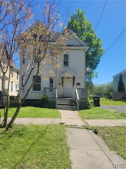 339 Holland St, Syracuse, NY 13204