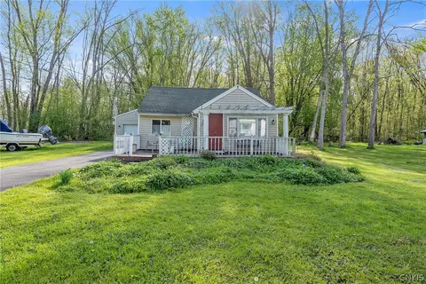7724 Morgan Rd, Van Buren, NY 13027