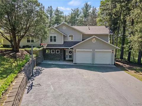 4337 Lafayette Rd, Onondaga, NY 13078