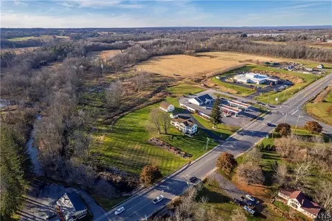 5317 Nys Rt 233, Westmoreland, NY 13440