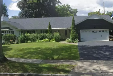 503 Sedgwick Dr, Syracuse, NY 13203