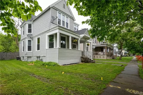 249 Winslow St, Watertown, NY 13601
