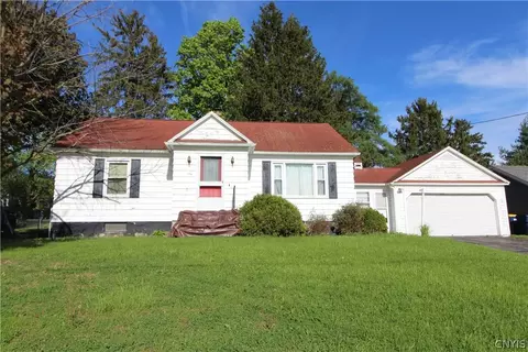 550 Hinsdale Rd, Camillus, NY 13031