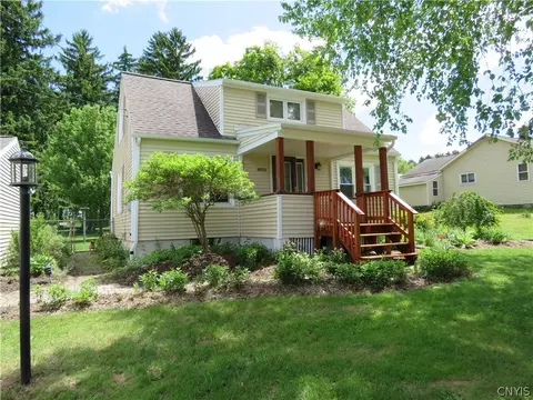 4824 Cedarvale Rd, Onondaga, NY 13215
