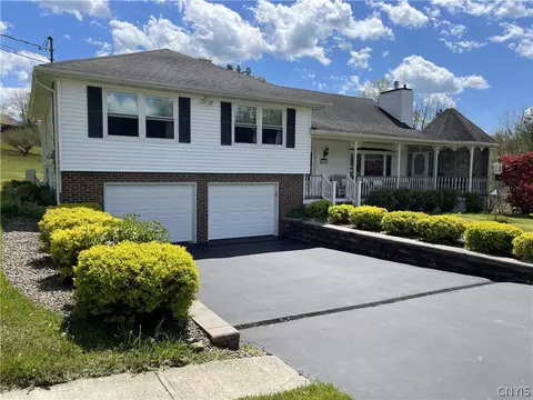 8390 Cooper Rd, Brutus, NY 13166