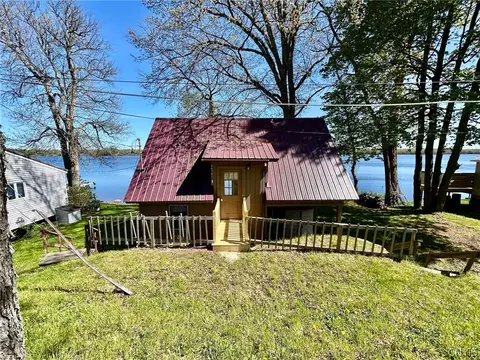 3470 County Route 6, Hammond, NY 13646