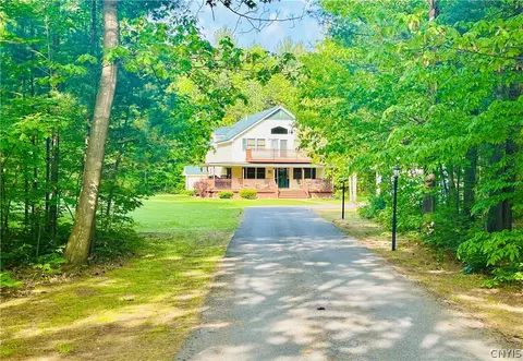 31019 Percy Chicks Dr, Rutland, NY 13612