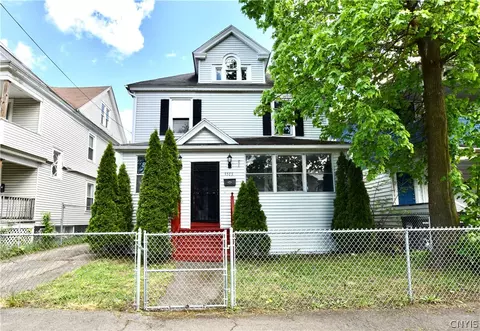 2513 Midland Ave, Syracuse, NY 13205