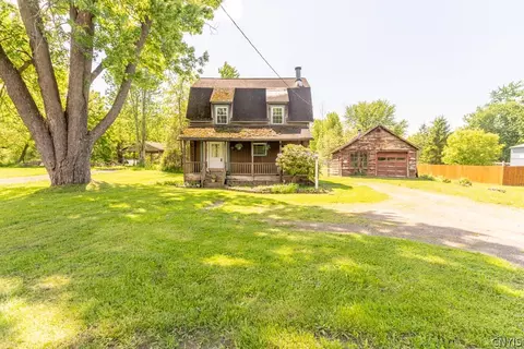 9437 Brewerton Rd, Brewerton, NY 13029