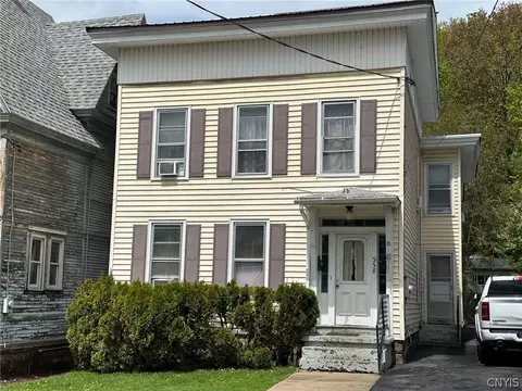 558 E Monroe St, Little Falls, NY 13365