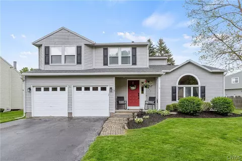 503 Mallard Dr, Camillus, NY 13031