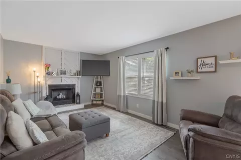 503 Mallard Dr, Camillus, NY 13031 photo 16