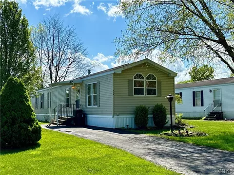 710 Heloon Dr, Kirkland, NY 13323