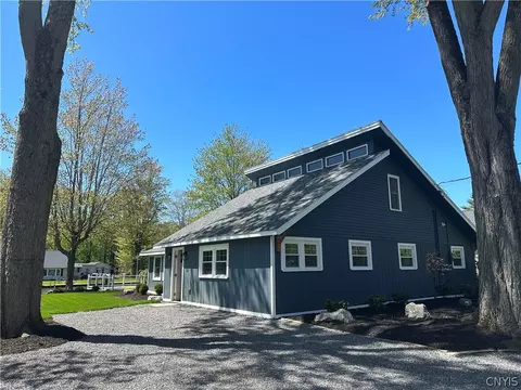 9575 Hitchcock Point Rd, Sullivan, NY 13030