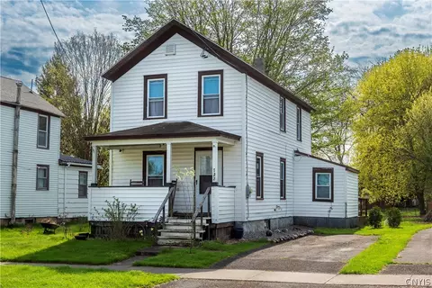 722 Union St, Rome, NY 13440