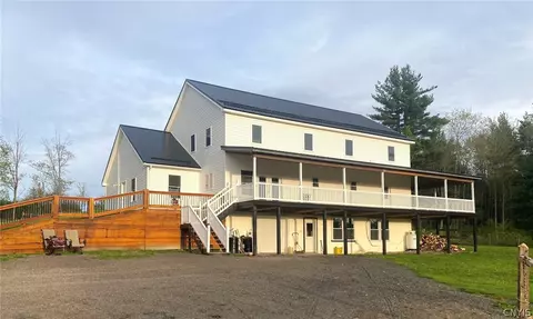 10481 Rogers Rd, Fillmore, NY 14735