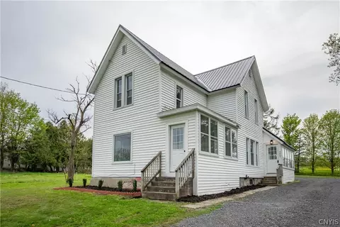 9805 Maple Ave, Copenhagen, NY 13626
