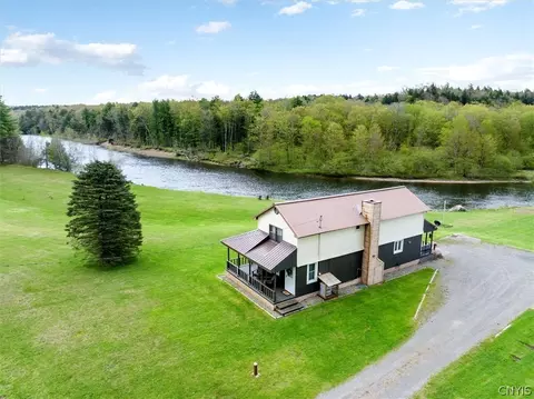 3702 State Route 8, Ohio, NY 13324