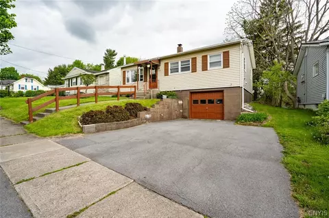 237 N Pearl Ave, Watertown, NY 13601