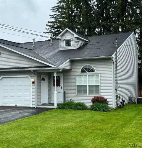 104 Otis St, Salina, NY 13088