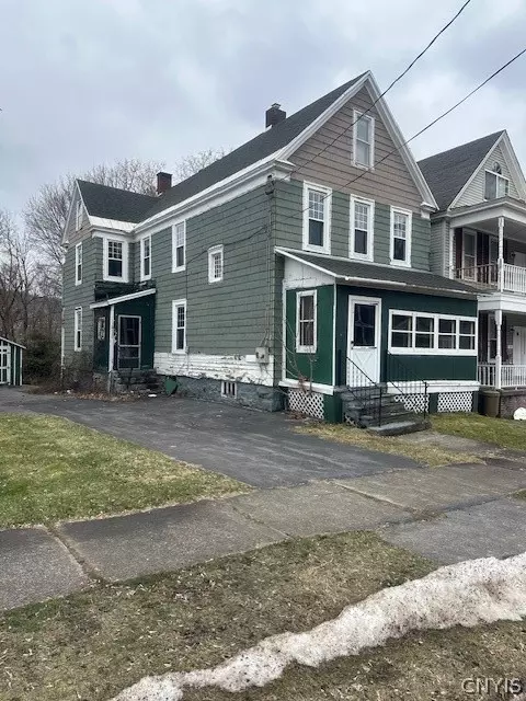 199 Burwell St, Little Falls, NY 13365