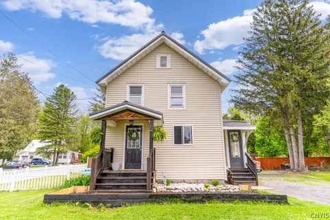 114 Pullman St, Herkimer, NY 13350 photo 2