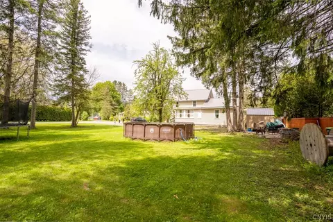 114 Pullman St, Herkimer, NY 13350 photo 9