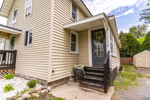 114 Pullman St, Herkimer, NY 13350 photo 7