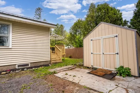 114 Pullman St, Herkimer, NY 13350 photo 10