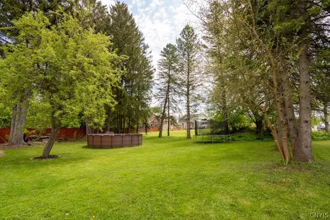 114 Pullman St, Herkimer, NY 13350 photo 8