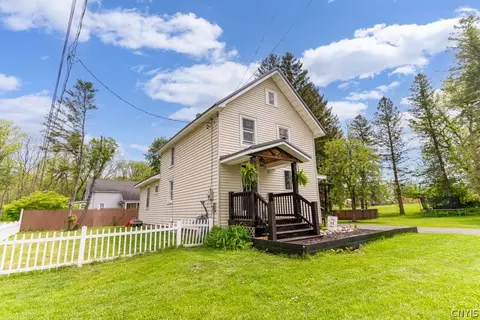 114 Pullman St, Herkimer, NY 13350 photo 3
