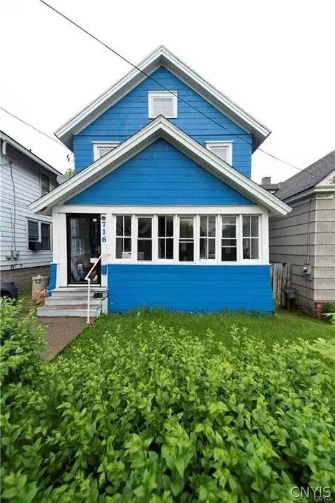716 Winton St, Syracuse, NY 13203
